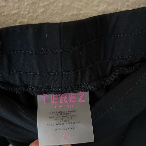 TEREZ Cozy Bamboo Sweatshirt & Jogger Set Black Size S Athleisure Loungewear - Picture 8 of 9